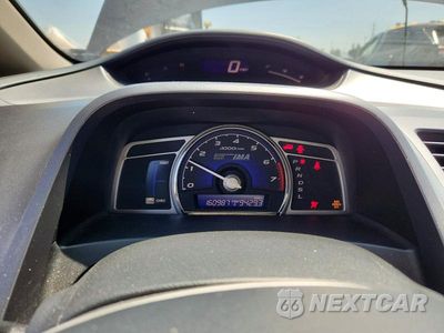 Zdjęcie 9 z 13 samochodu: 2007 HONDA CIVIC HYBRID VIN:JHMFA362X7S031965 - miniatura