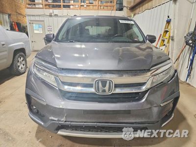 Piąte zdjęcie samochodu w środku: 2019 HONDA PILOT TOURING VIN:5FNYF6H64KB087015 - miniatura