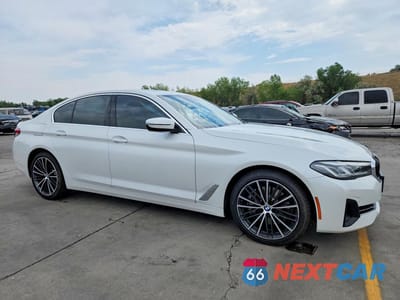 Czwarte zdjęcie samochodu z boku: 2023 BMW 540 XI VIN:WBA73BJ03PWY09836 - miniatura