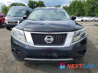 Piąte zdjęcie samochodu w środku: 2015 NISSAN PATHFINDER S VIN:5N1AR2MM2FC650132 - miniatura