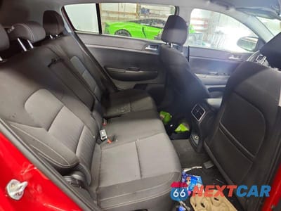Zdjęcie 11 z 13 samochodu: 2021 KIA SPORTAGE LX VIN:KNDPM3AC0M7850477 - miniatura