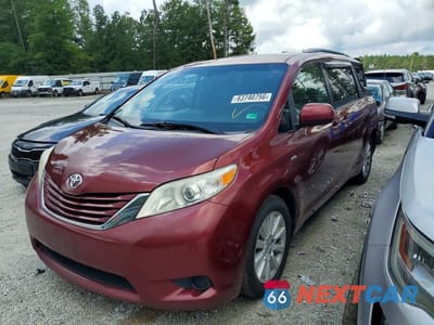 2017 TOYOTA SIENNA LE 5TDJZ3DC9HS156286 - główne zdjęcie licytacji z USA - miniatura