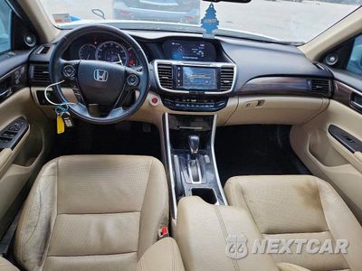 Zdjęcie 8 z 13 samochodu: 2017 HONDA ACCORD EXL VIN:1HGCR2F80HA028898 - miniatura