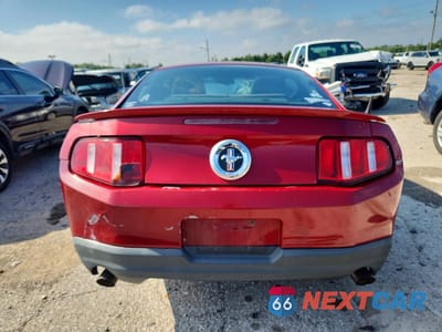 Zdjęcie 6 z 12 samochodu: 2012 FORD MUSTANG VIN:1ZVBP8AM7C5278726 - miniatura