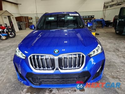 Piąte zdjęcie samochodu w środku: 2026 BMW X1 XDRIVE28I VIN:WBX73EF05T5539508 - miniatura