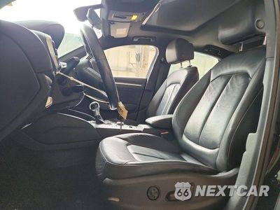 Zdjęcie 7 z 13 samochodu: 2017 AUDI A3 PREMIUM VIN:WAUAUGFF3H1037513 - miniatura