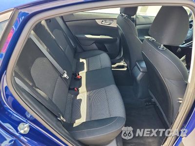 Zdjęcie 10 z 12 samochodu: 2023 KIA FORTE LXS VIN:3KPF24AD1PE555330 - miniatura