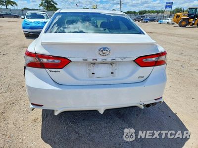 Zdjęcie 6 z 12 samochodu: 2018 TOYOTA CAMRY VIN:JTNB11HK3J3009322 - miniatura