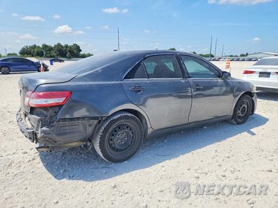 Trzecie zdjęcie samochodu z tyłu: 2011 TOYOTA CAMRY LE VIN:4T1BF3EK6BU130147 - miniatura