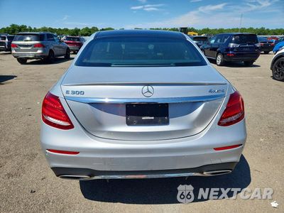 Zdjęcie 6 z 13 samochodu: 2019 MERCEDES-BENZ E 300 4MATIC VIN:WDDZF4KB2KA558804 - miniatura