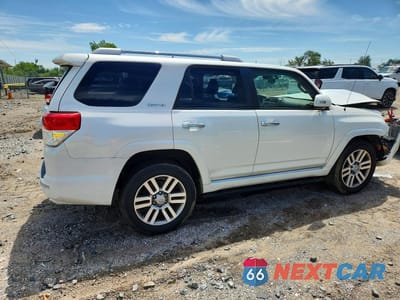 Trzecie zdjęcie samochodu z tyłu: 2013 TOYOTA 4RUNNER LIMITED VIN:JTEBU5JR6D5149444 - miniatura