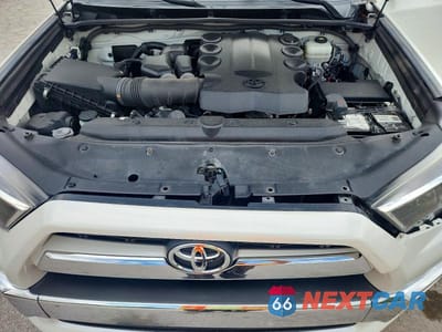 Zdjęcie 12 z 13 samochodu: 2018 TOYOTA 4RUNNER LIMITED VIN:JTEBU5JR2J5600686 - miniatura