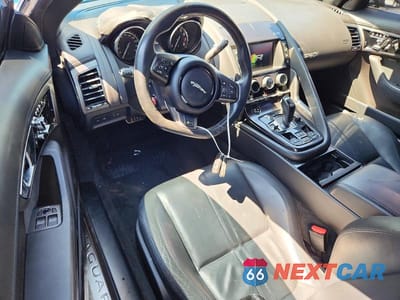 Zdjęcie 8 z 13 samochodu: 2016 JAGUAR F-TYPE R VIN:SAJWJ6HL8GMK34044 - miniatura