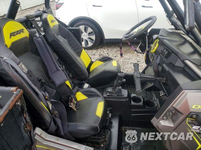 Piąte zdjęcie samochodu w środku: 2016 POLARIS RZR XP 100 VIN:3NSVDE997GF780971 - miniatura