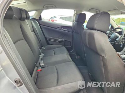 Zdjęcie 10 z 12 samochodu: 2018 HONDA CIVIC LX VIN:19XFC2F51JE000405 - miniatura