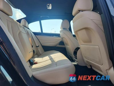 Zdjęcie 10 z 13 samochodu: 2021 BMW 530 XI VIN:WBA13BJ02MWW95684 - miniatura
