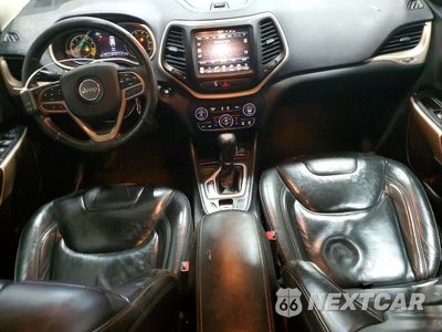 Zdjęcie 8 z 12 samochodu: 2017 JEEP CHEROKEE LIMITED VIN:1C4PJLDS8HW608379 - miniatura