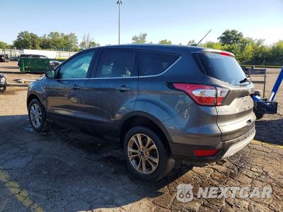 Drugie zdjęcie samochodu z przodu: 2017 FORD ESCAPE SE VIN:1FMCU0GD3HUE39106 - miniatura