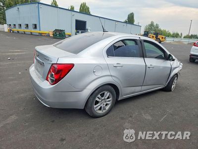 Trzecie zdjęcie samochodu z tyłu: 2013 CHEVROLET SONIC LT VIN:1G1JC5SG7D4227292 - miniatura