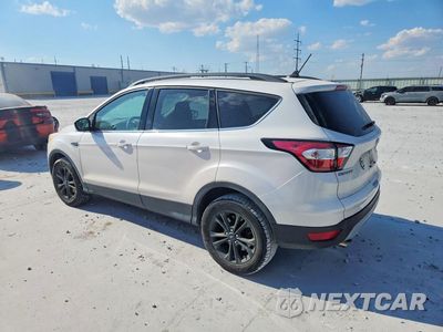 Drugie zdjęcie samochodu z przodu: 2018 FORD ESCAPE SE VIN:1FMCU0GD1JUA83342 - miniatura