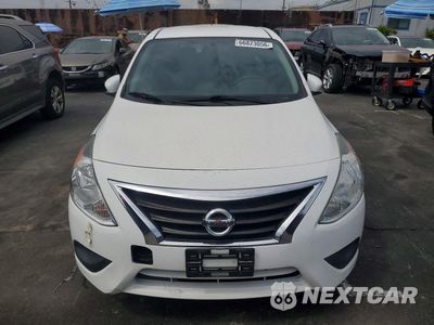 Piąte zdjęcie samochodu w środku: 2017 NISSAN VERSA 1.6 S PLUS VIN:3N1CN7AP5HL818487 - miniatura