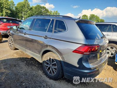 Drugie zdjęcie samochodu z przodu: 2019 VOLKSWAGEN TIGUAN SE VIN:3VV2B7AX6KM150641 - miniatura