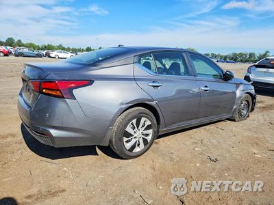 Trzecie zdjęcie samochodu z tyłu: 2025 NISSAN ALTIMA S VIN:1N4BL4BV5SN325819 - miniatura