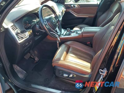 Zdjęcie 7 z 14 samochodu: 2020 BMW X5 XDRIVE40I VIN:5UXCR6C00L9C10648 - miniatura