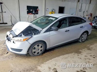 2018 FORD FOCUS S 1FADP3E28JL215883 - główne zdjęcie licytacji z USA - miniatura
