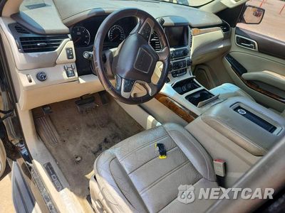 Zdjęcie 8 z 13 samochodu: 2015 GMC YUKON DENALI VIN:1GKS1CKJ7FR207104 - miniatura