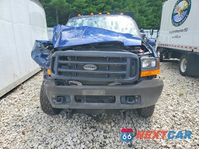 Piąte zdjęcie samochodu w środku: 2000 FORD F350 SUPER DUTY VIN:1FDWF37F8YEE25528 - miniatura