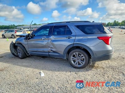 Drugie zdjęcie samochodu z przodu: 2023 FORD EXPLORER XLT VIN:1FMSK7DH4PGB78244 - miniatura