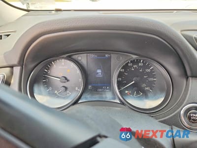 Zdjęcie 9 z 13 samochodu: 2020 NISSAN ROGUE SV VIN:5N1AT2MV0LC761557 - miniatura