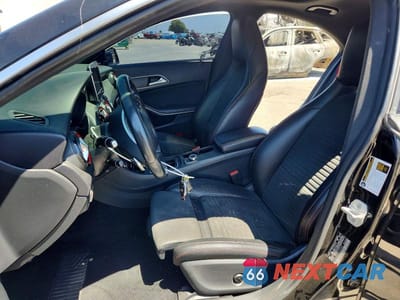 Zdjęcie 7 z 12 samochodu: 2016 MERCEDES-BENZ CLA 250 VIN:WDDSJ4EB9GN377842 - miniatura