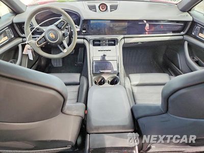 Zdjęcie 8 z 12 samochodu: 2025 PORSCHE PANAMERA 4S E-HYBRID VIN:WP0AC2YA6SL060127 - miniatura