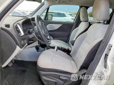 Zdjęcie 7 z 12 samochodu: 2018 JEEP RENEGADE LATITUDE VIN:ZACCJABBXJPH83693 - miniatura
