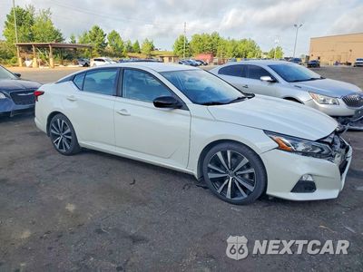 Czwarte zdjęcie samochodu z boku: 2022 NISSAN ALTIMA SR VIN:1N4BL4CV4NN362508 - miniatura