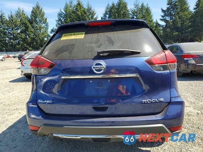 Zdjęcie 6 z 14 samochodu: 2017 NISSAN ROGUE SL VIN:5N1AT2MV4HC769846 - miniatura