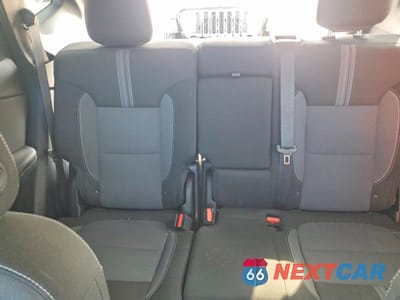 Zdjęcie 10 z 13 samochodu: 2026 CHEVROLET BLAZER 2LT VIN:3GNKBCR46TS150922 - miniatura