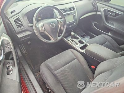 Zdjęcie 8 z 12 samochodu: 2015 NISSAN ALTIMA 2.5 SV VIN:1N4AL3AP1FC198545 - miniatura