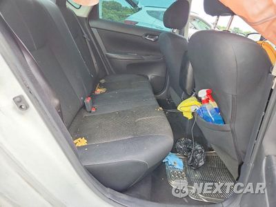 Zdjęcie 10 z 12 samochodu: 2017 NISSAN SENTRA S VIN:3N1AB7AP4HY268279 - miniatura