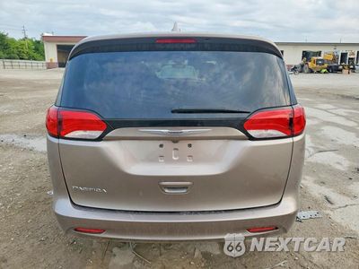 Zdjęcie 6 z 13 samochodu: 2017 CHRYSLER PACIFICA TOURING VIN:2C4RC1DG8HR609866 - miniatura