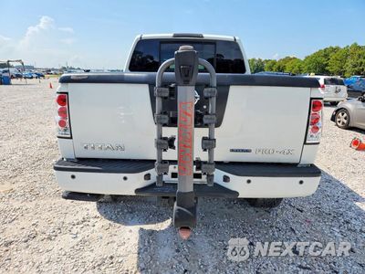 Zdjęcie 6 z 12 samochodu: 2011 NISSAN TITAN SV VIN:1N6BA0EC3BN316889 - miniatura