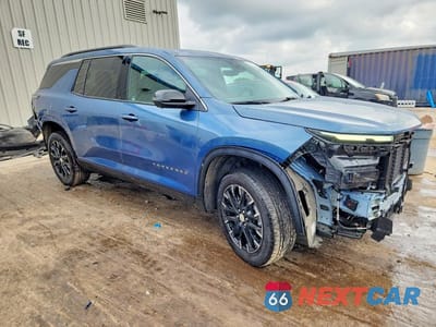 Czwarte zdjęcie samochodu z boku: 2026 CHEVROLET TRAVERSE LT VIN:1GNEVGKSXTJ230732 - miniatura