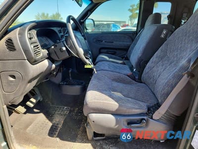 Zdjęcie 7 z 12 samochodu: 2000 DODGE RAM 1500 VIN:3B7HF13Z2YM215325 - miniatura