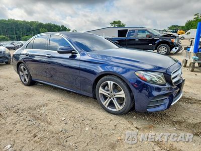 Czwarte zdjęcie samochodu z boku: 2018 MERCEDES-BENZ E 300 4MATIC VIN:WDDZF4KB3JA360778 - miniatura