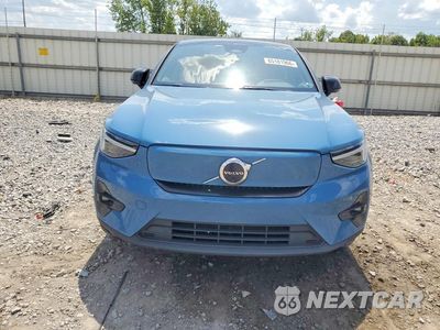 Piąte zdjęcie samochodu w środku: 2022 VOLVO C40 P8 RECHARGE ULTIMATE VIN:YV4ED3GB9N2004074 - miniatura