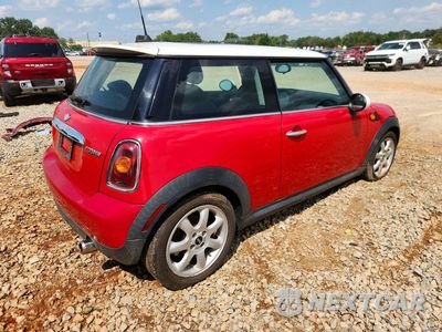 Trzecie zdjęcie samochodu z tyłu: 2010 MINI COOPER VIN:WMWMF3C51ATU78840 - miniatura