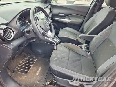 Zdjęcie 7 z 13 samochodu: 2019 NISSAN KICKS SV VIN:3N1CP5CU0KL546830 - miniatura