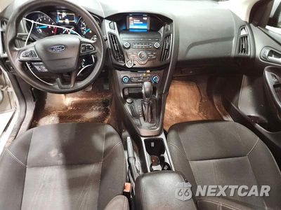 Zdjęcie 8 z 12 samochodu: 2018 FORD FOCUS SE VIN:1FADP3K21JL262502 - miniatura